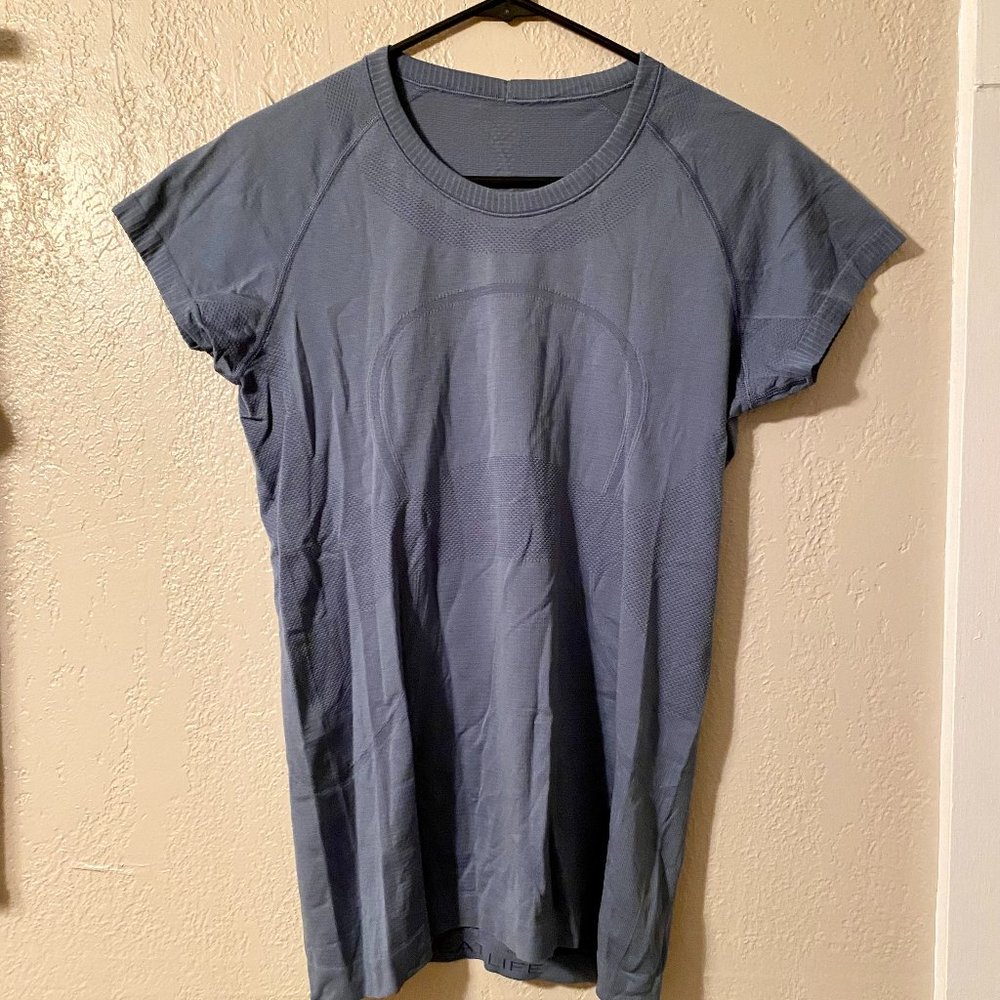 Lululemon Swifty Tech Tee, size 8